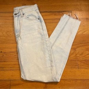 American Eagle Light Wash Mom Jean